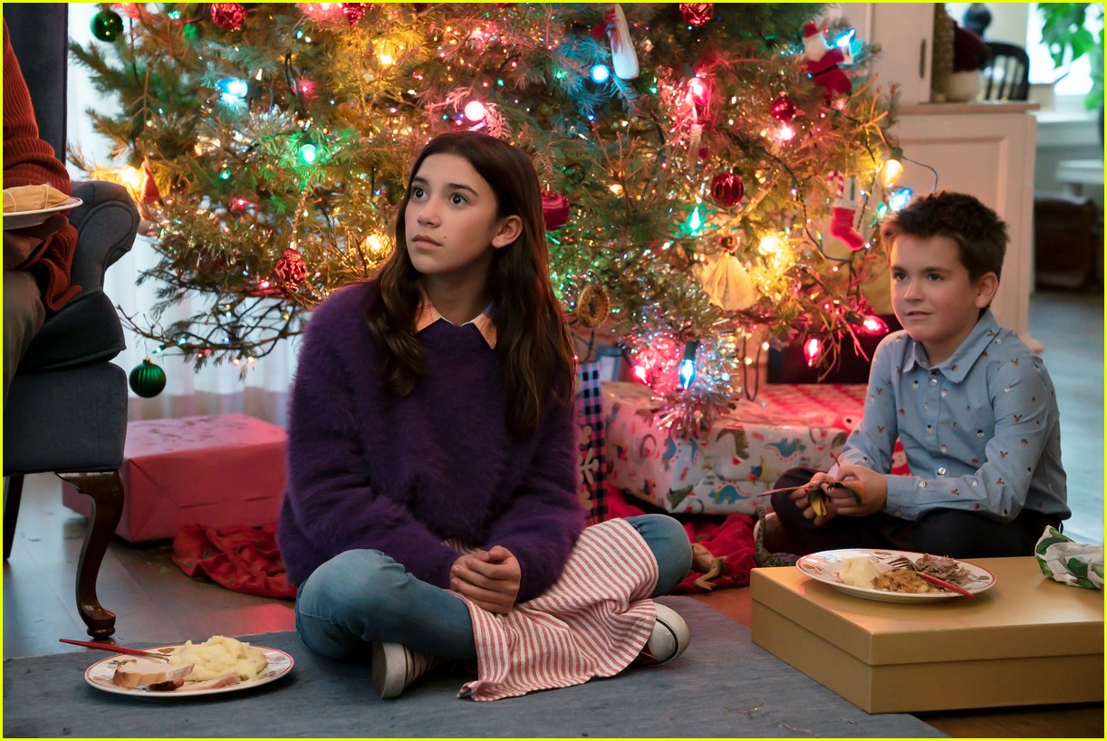 Scarlett Estevez Relives Christmas Over & Over In 'Christmas Again' Trailer - Exclusive Premiere!