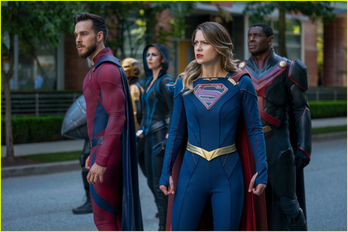 'Supergirl' Series Finale Brings Back Old Friends, Alex & Kelly Get Married (Photos)