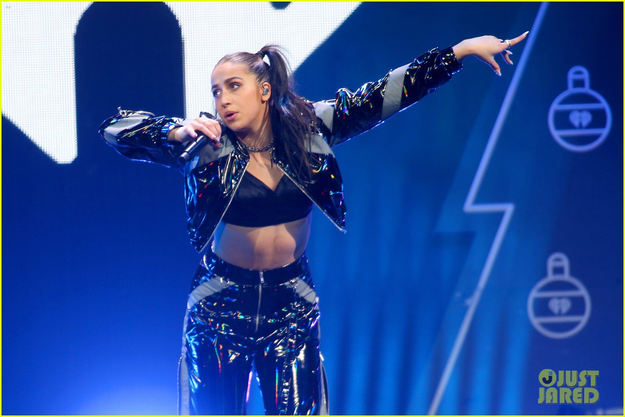 Big Time Rush Hit The Stage For First Time Since 2014 at Jingle Ball!