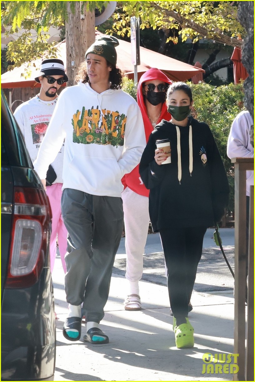 Vanessa Hudgens & Boyfriend Cole Tucker Grab Lunch with Friends in Los Feliz