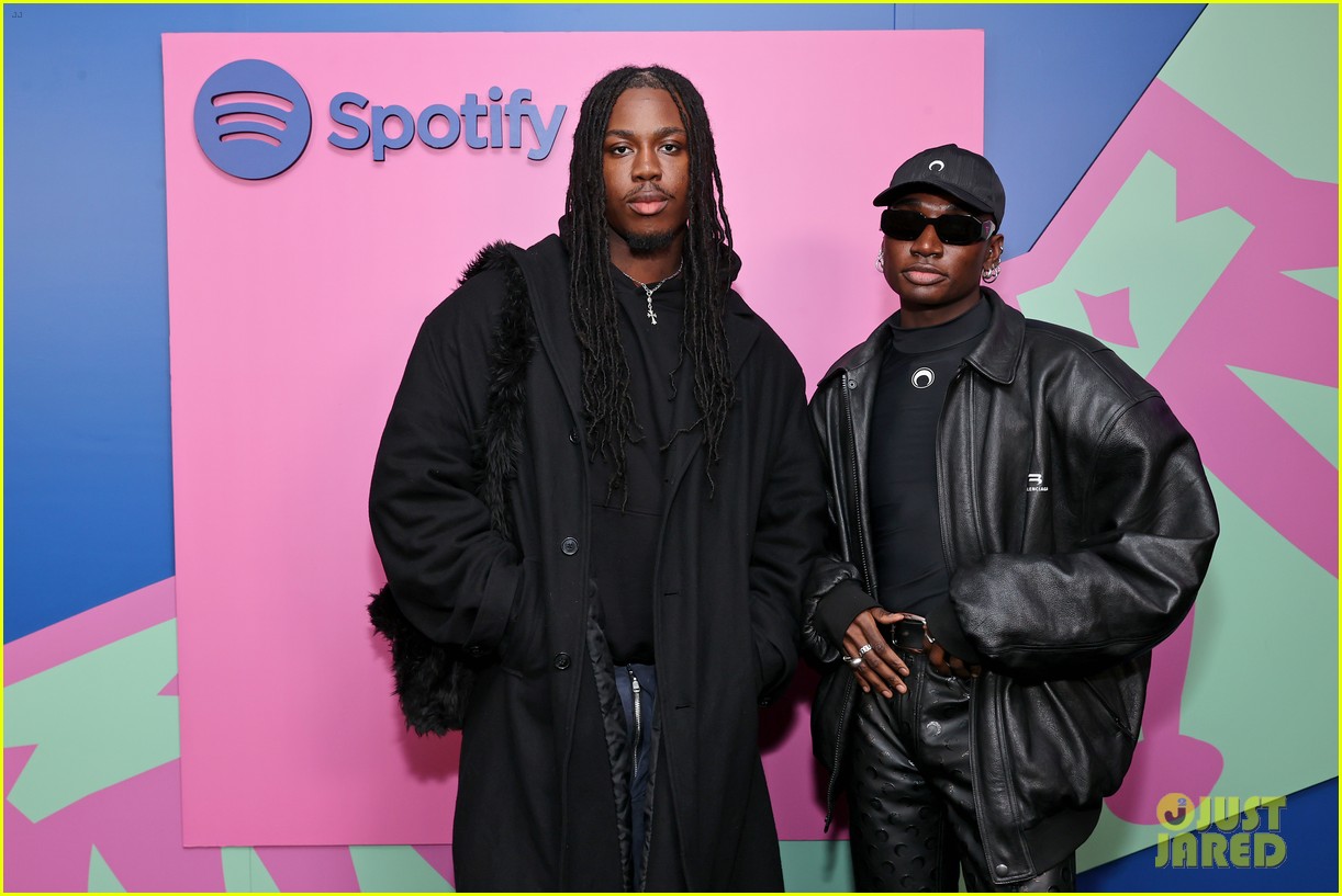 'Never Have I Ever' Stars Jaren Lewison & Maitreyi Ramakrishnan Attend Spotify Wrapped Party