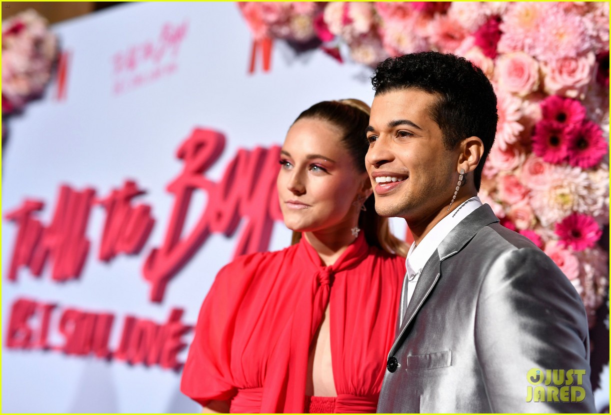 Jordan Fisher & Wife Ellie Announce Baby No 1 Is On The Way - Watch The Cute Video