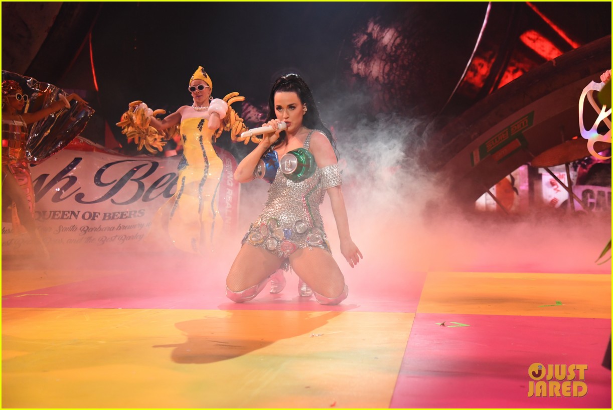 Katy Perry's Las Vegas Show Looks So Fun - See 85 Photos!