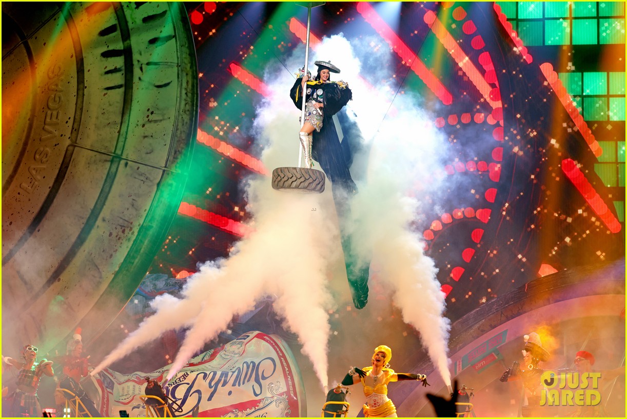 Katy Perry's Las Vegas Show Looks So Fun - See 85 Photos!