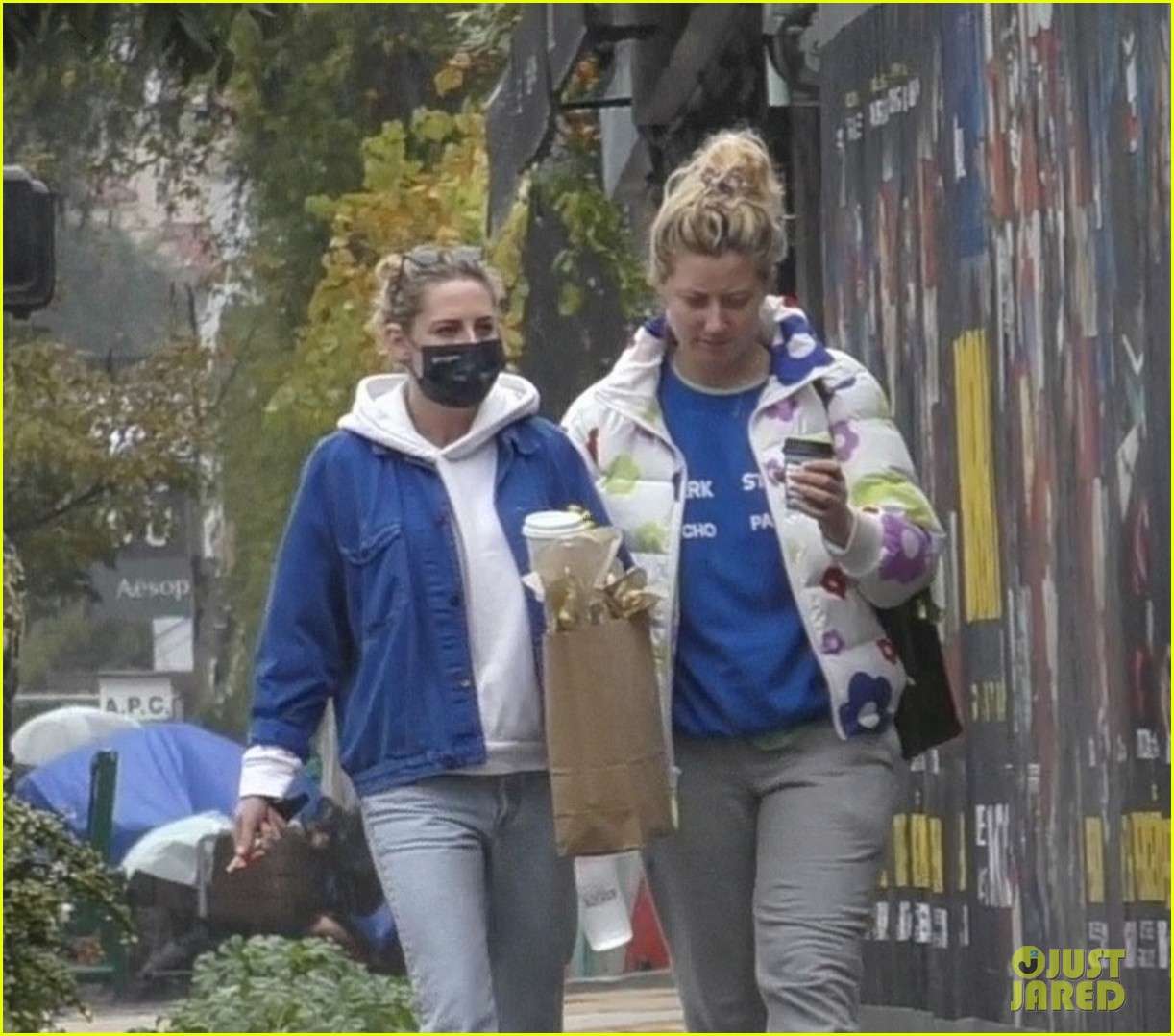 Kristen Stewart Hangs Out with a Friend Ahead of New Year's Eve