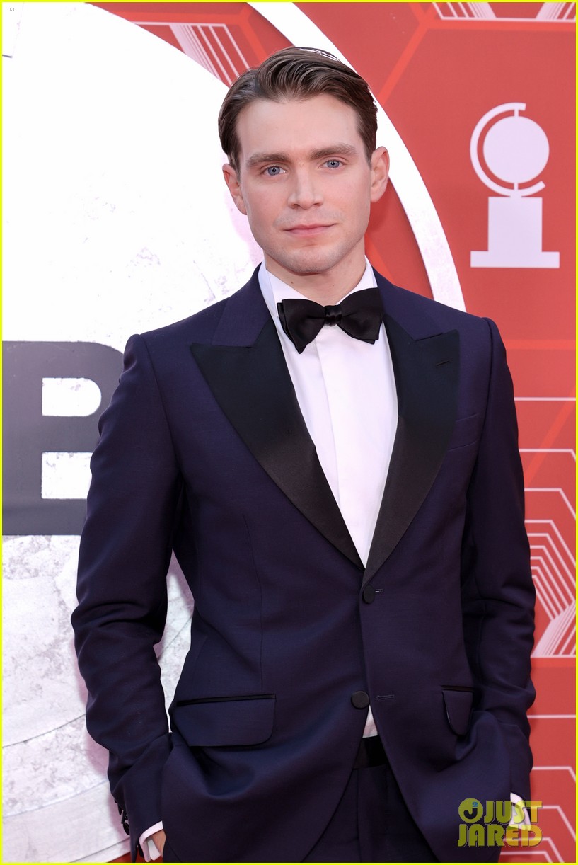 Broadway Star Andrew Burnap Cast as Male Lead Opposite Rachel Zegler In 'Snow White'