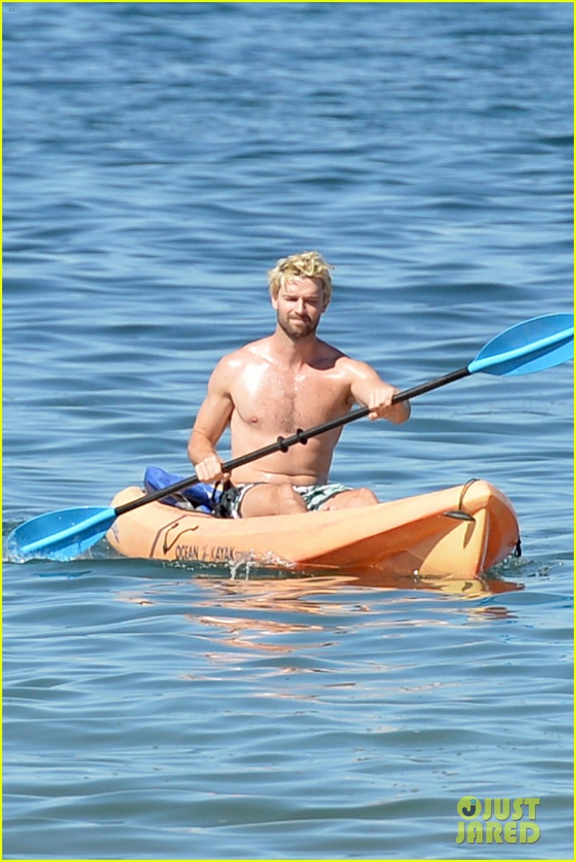 Patrick Schwarzenegger Does Some Kayaking in Hawaii