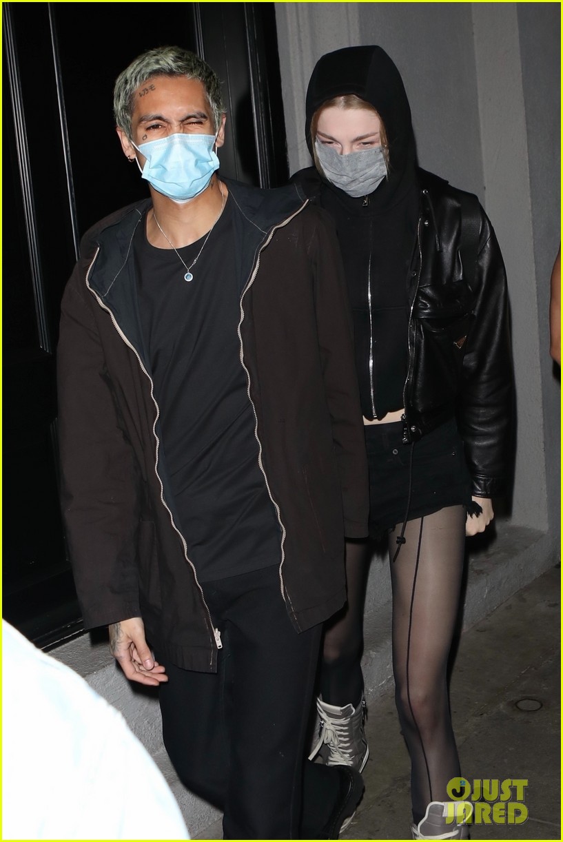 Hunter Schafer Spotted on Another Dinner Date with 'Euphoria' Co-Star Dominic Fike! (Photos)