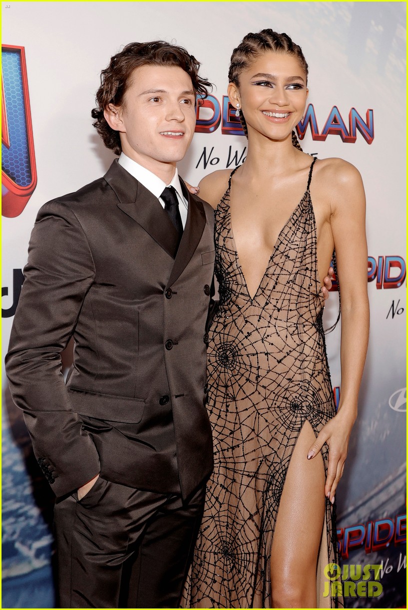 Tom Holland & Zendaya Are Spending Time With His Family In London!