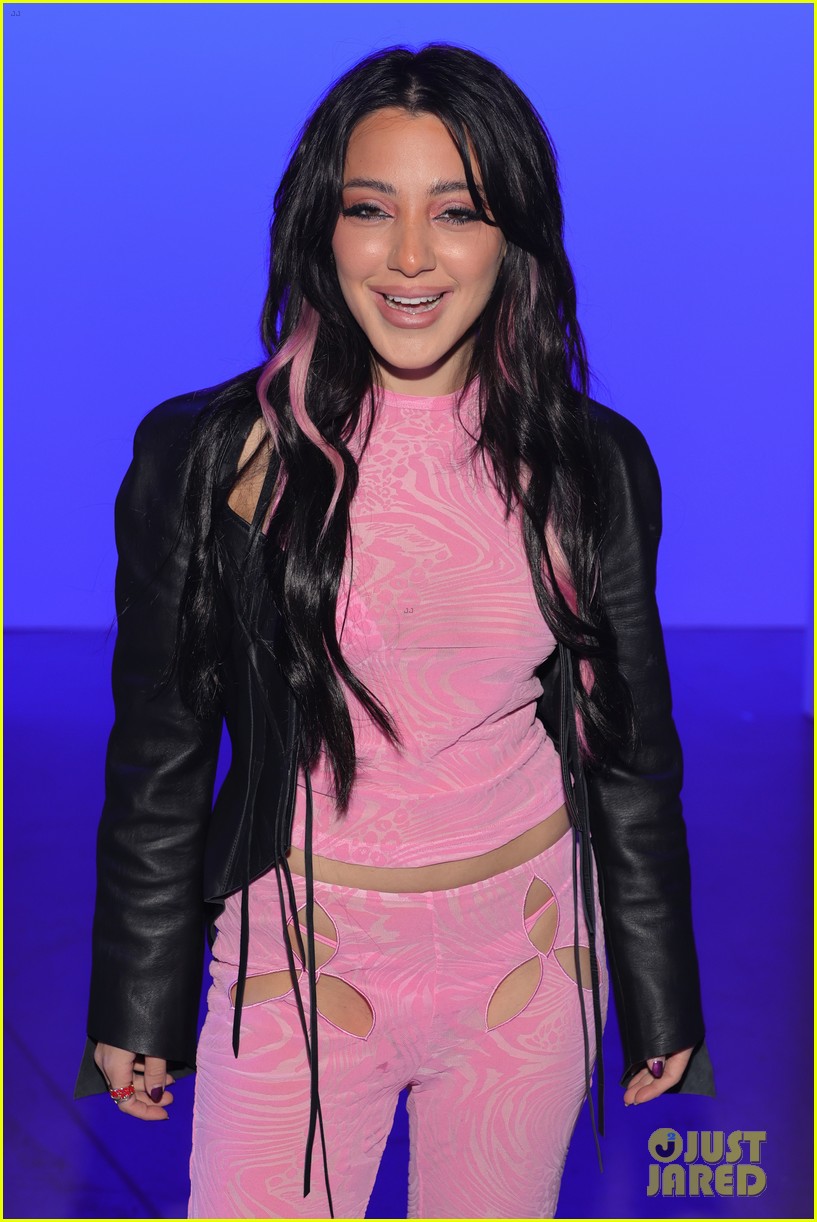 Niki & Gabi DeMartino Kick Off New York Fashion Week - See the Photos!