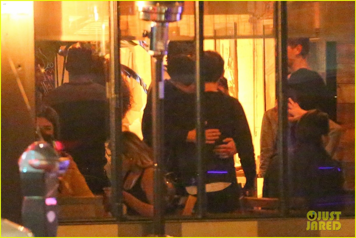 Austin Butler Was Spotted With an Iconic Group of People Last Night!