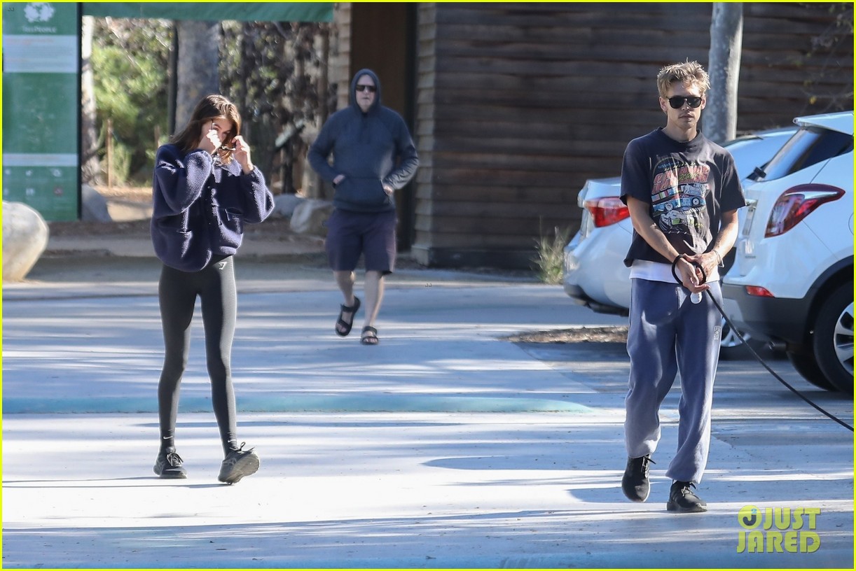 Kaia Gerber Enjoys A Day Out with Austin Butler