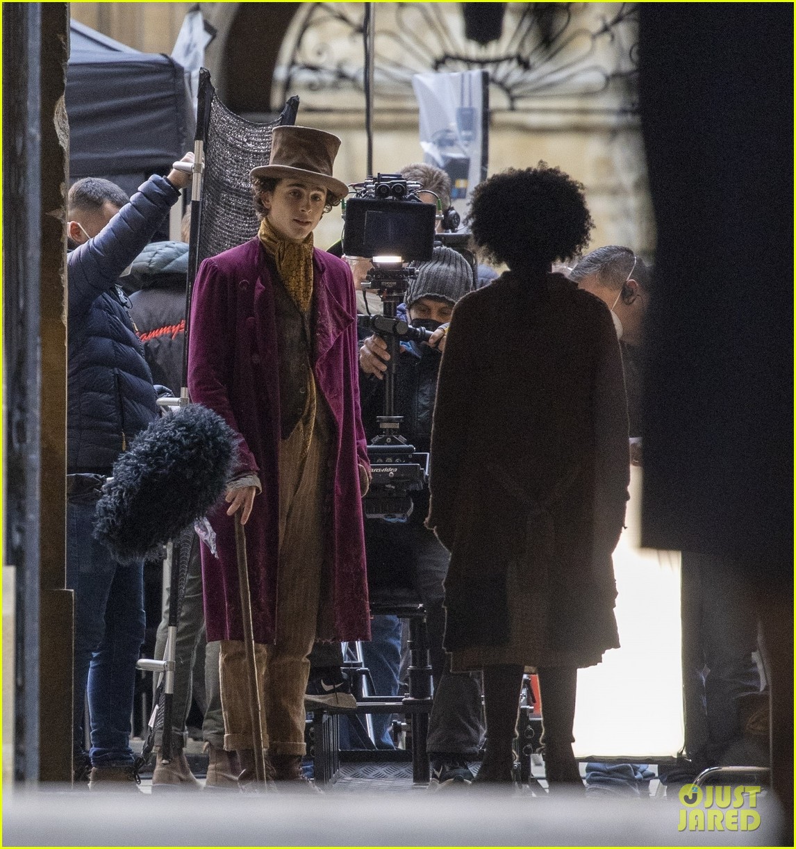 Timothee Chalamet Dons Full 'Wonka' Look in New Set Photos!