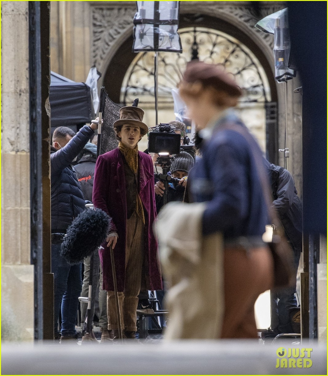 Timothee Chalamet Dons Full 'Wonka' Look in New Set Photos!