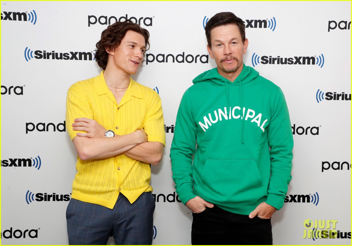 Tom Holland & Mark Wahlberg Dish On Their Sibling Dynamic While Promoting 'Uncharted'