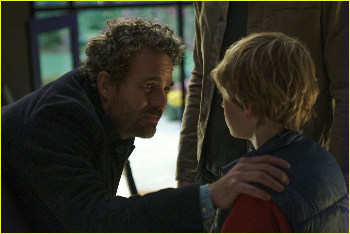 Walker Scobell & Ryan Reynolds Star In Action-Packed 'The Adam Project' Trailer - Watch Now!