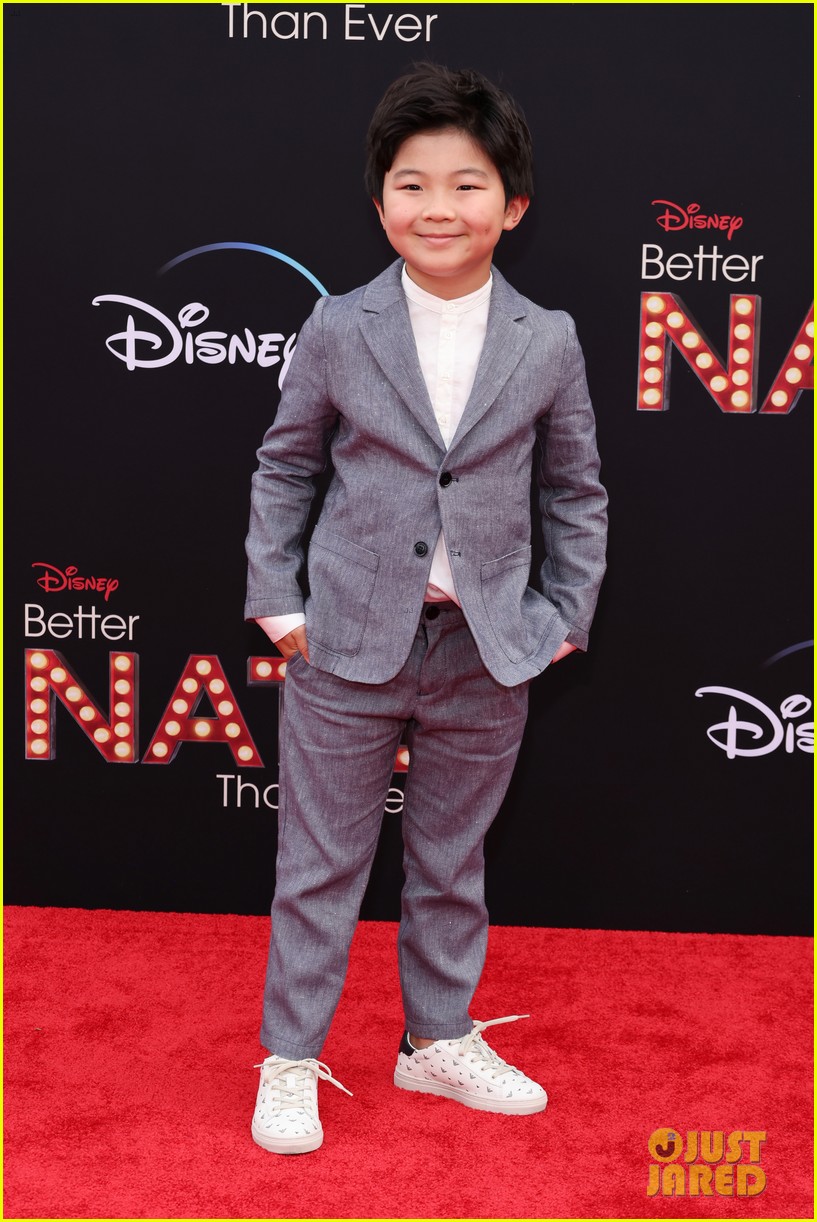 'HSMTMTS' Stars Support Joshua Bassett, Aria Brooks & Rueby Wood at 'Better Nate Than Ever' Premiere