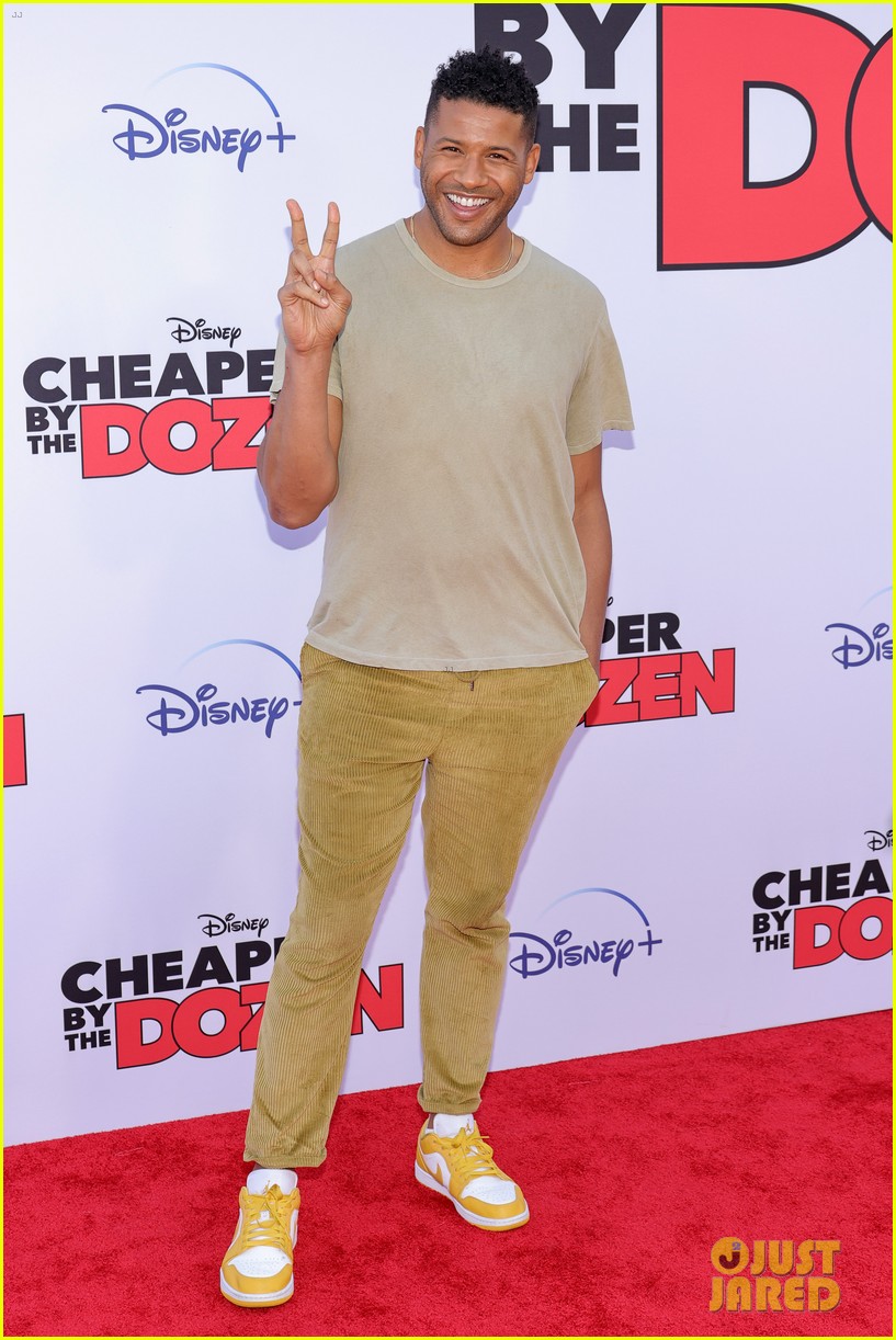 Mykal-Michelle Harris Brings Baker's Dogs To 'Cheaper By The Dozen' Premiere