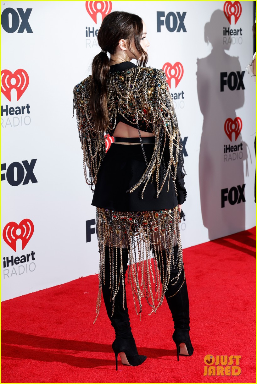 'Descendants' Stars Dove Cameron & Sofia Carson Attend iHeartRadio Music Awards