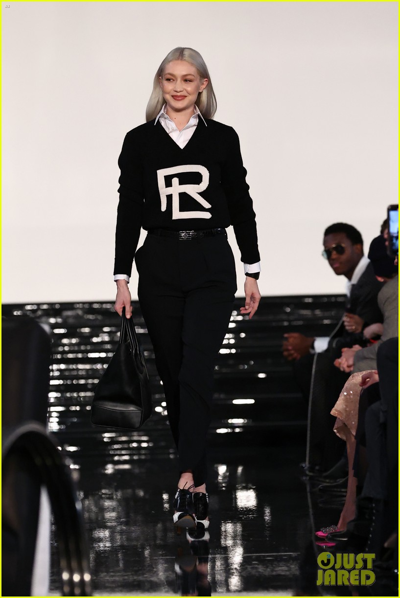 Bella Hadid Joins Big Sis Gigi Hadid in the Ralph Lauren Fashion Show!