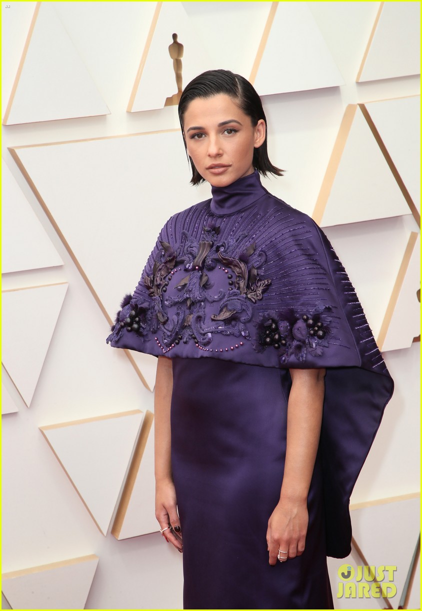 Disney Princesses Halle Bailey, Rachel Zegler & Naomi Scott Step Out To Present at Oscars 2022