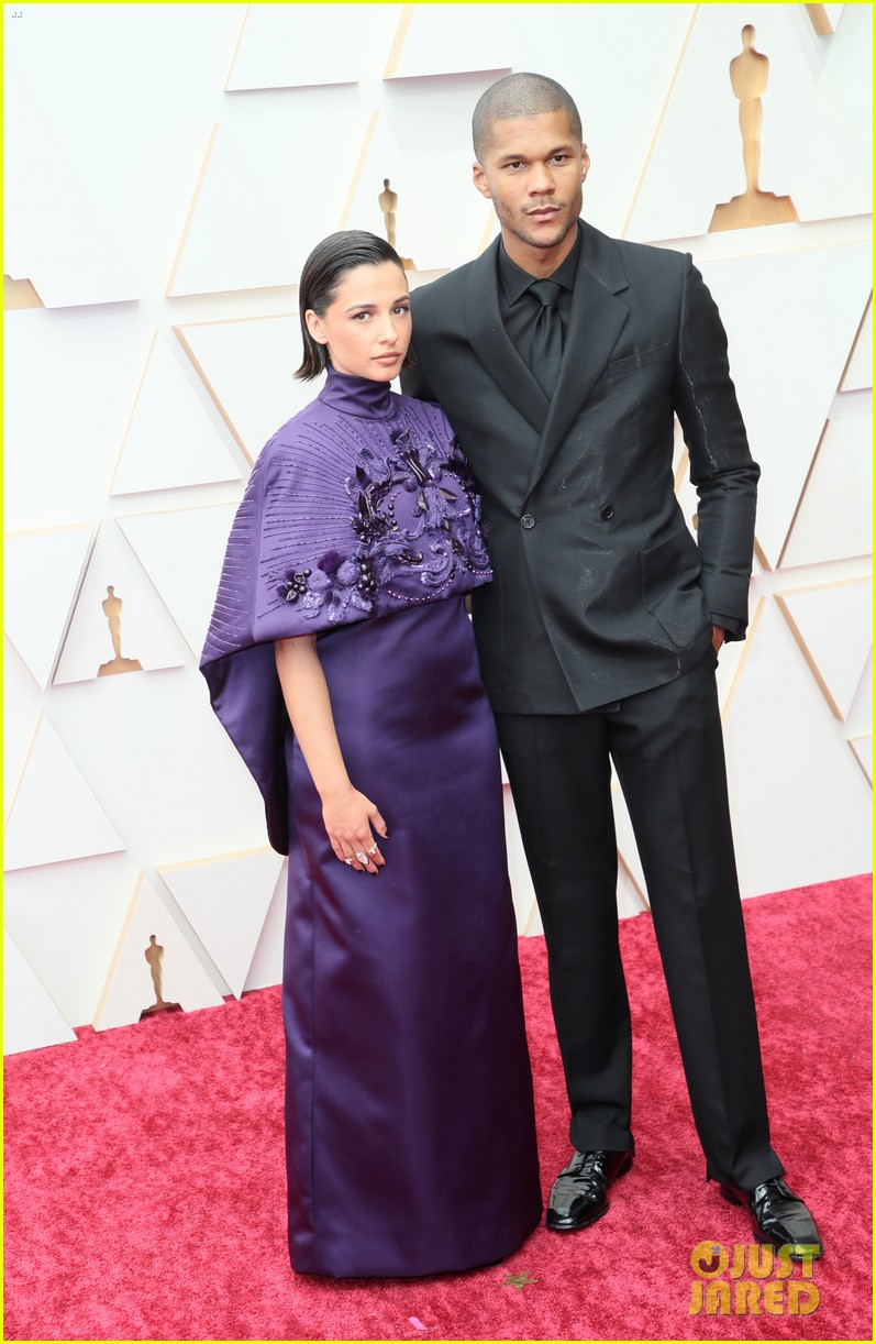 Disney Princesses Halle Bailey, Rachel Zegler & Naomi Scott Step Out To Present at Oscars 2022
