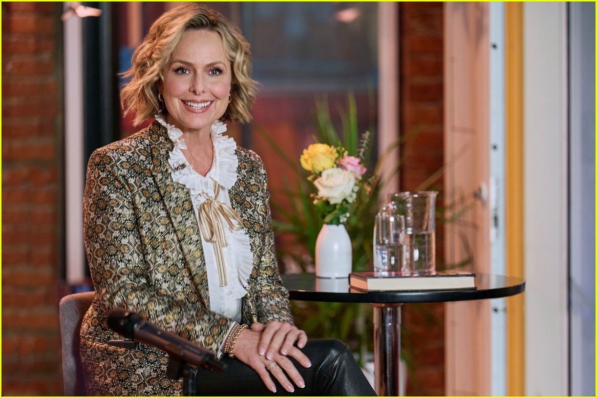 Katherine McNamara & Arienne Mandi Star In New Hallmark Movie 'Love, Classified' - First Look!