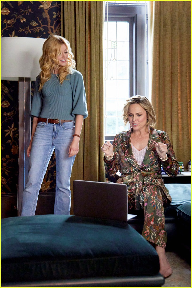 Katherine McNamara & Arienne Mandi Star In New Hallmark Movie 'Love, Classified' - First Look!