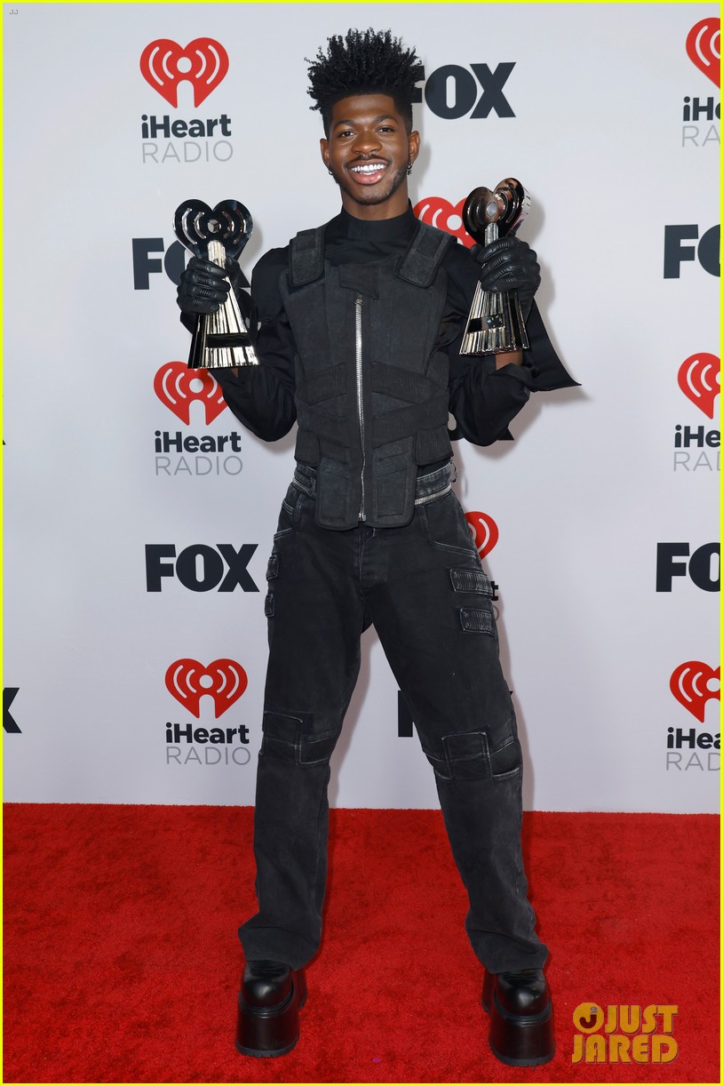 Lil Nas X & The Kid LAROI Pick Up Wins at iHeartRadio Music Awards