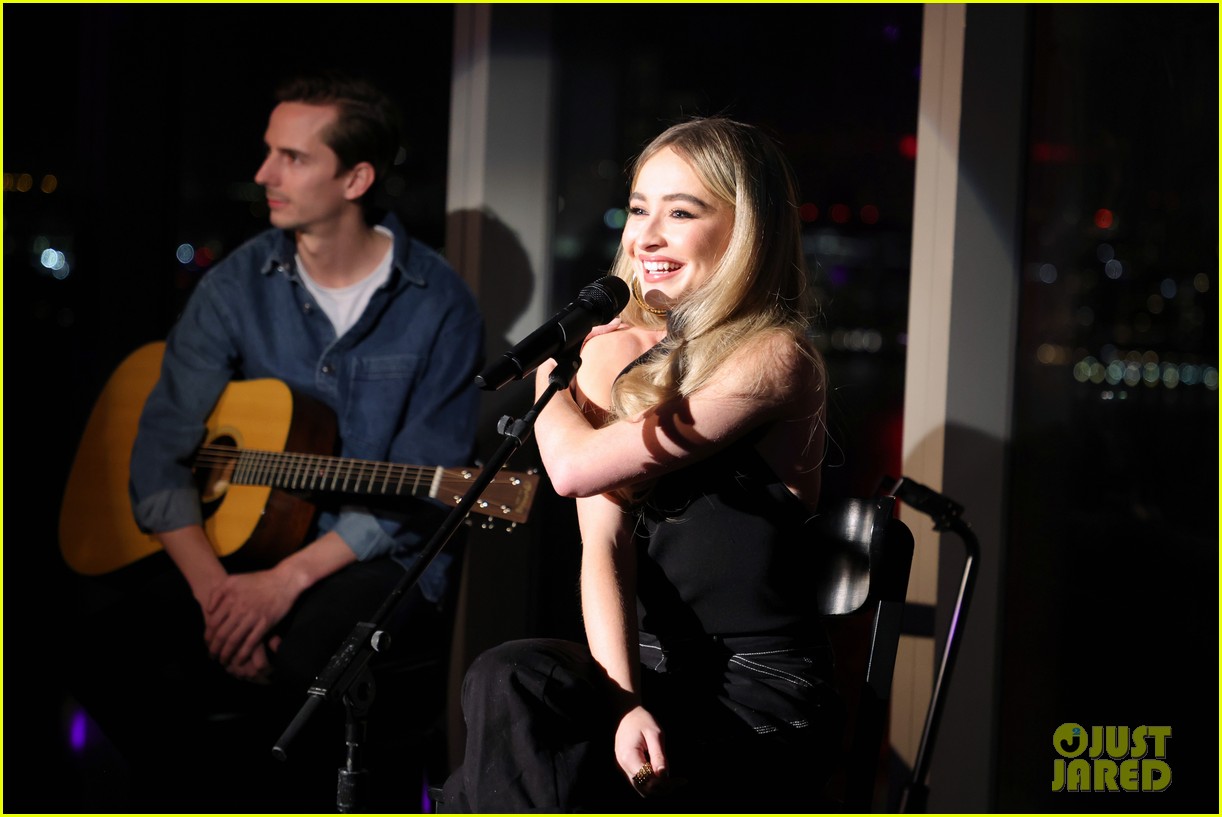 Sabrina Carpenter Kicks Off Samsung Galaxy Creator Collective With Intimate Concert