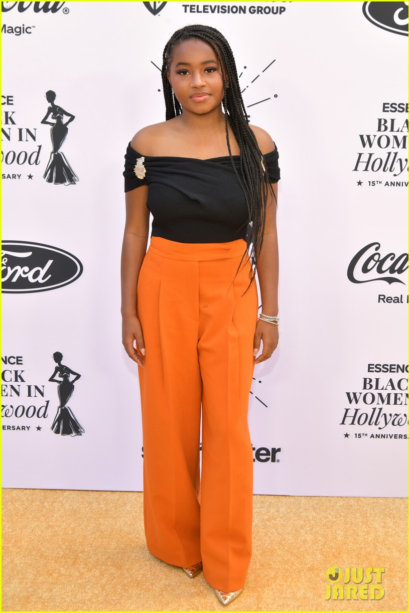 Saniyya Sidney & Demi Singleton Support 'King Richard' Co-Star Aunjanue Ellis at Essence Awards!