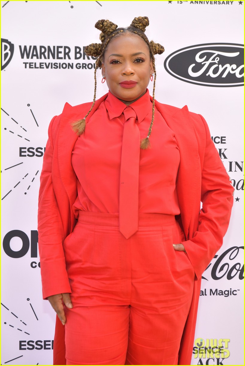 Saniyya Sidney & Demi Singleton Support 'King Richard' Co-Star Aunjanue Ellis at Essence Awards!