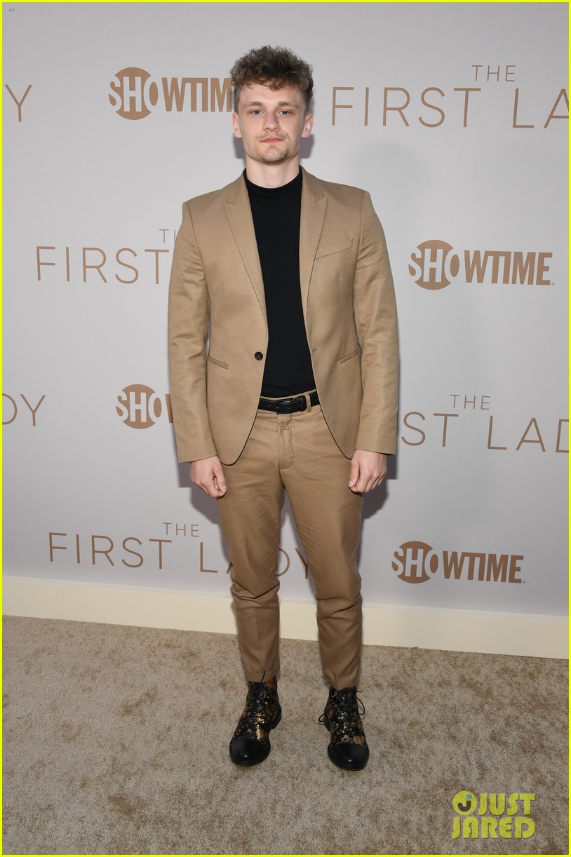 Dakota Fanning, Saniyya Sidney & Kristine Froseth Attend 'The First Lady' Premiere