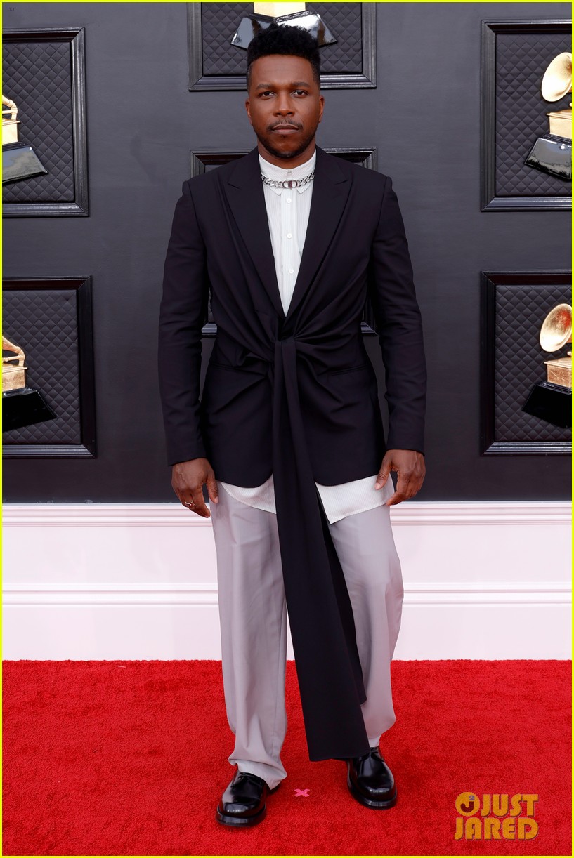 Rachel Zegler Looks Like a Princess at Grammys 2022 with Boyfriend Josh Andres Rivera