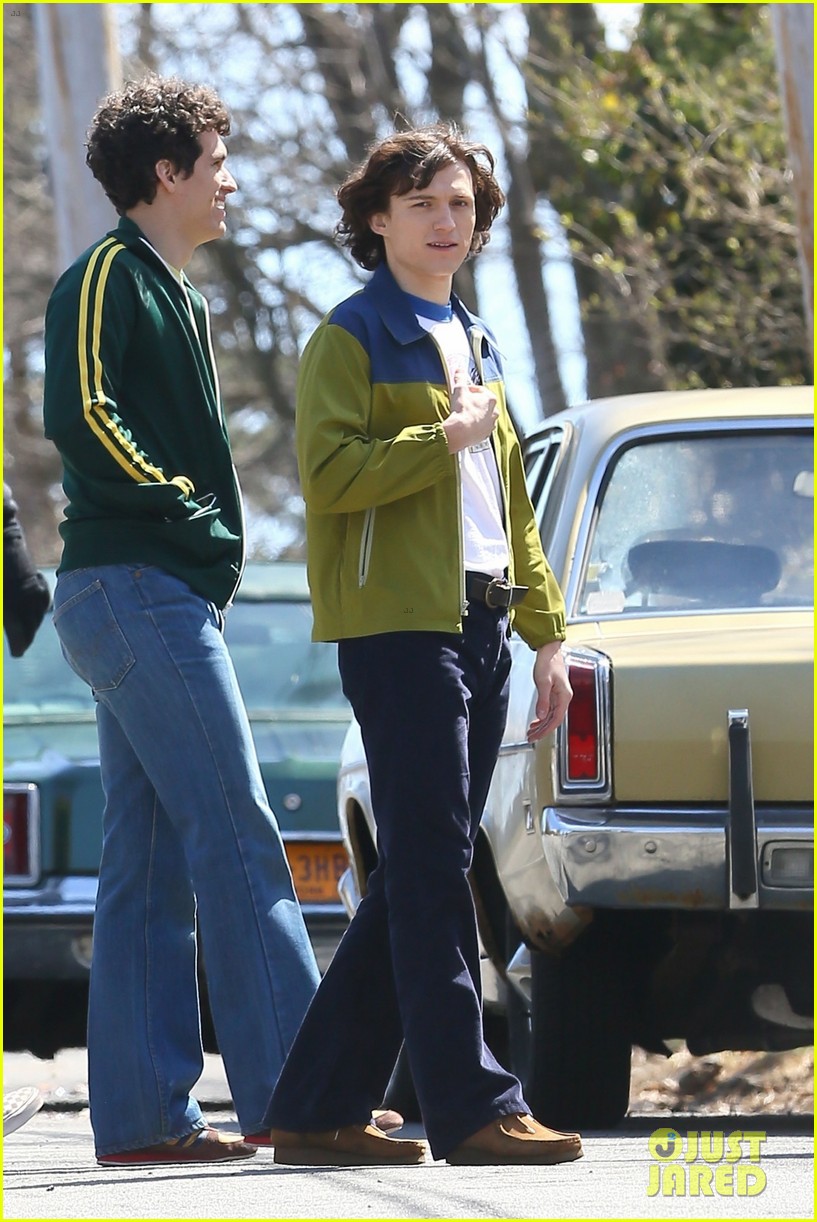 Tom Holland Kicks Off The Week Filming New Scenes For 'The Crowded Room'