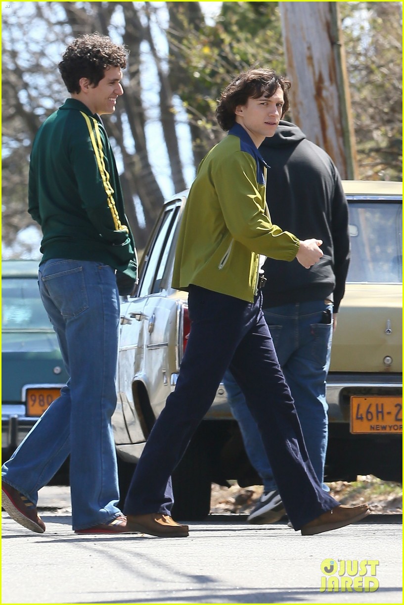 Tom Holland Kicks Off The Week Filming New Scenes For 'The Crowded Room'