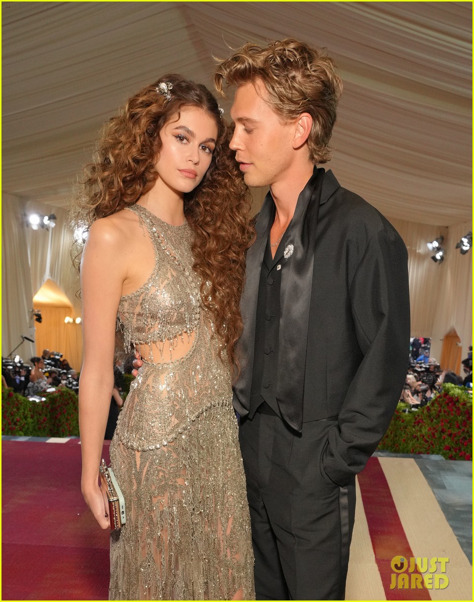 Kaia Gerber & Austin Butler Make Red Carpet Debut as a Couple at Met Gala 2022