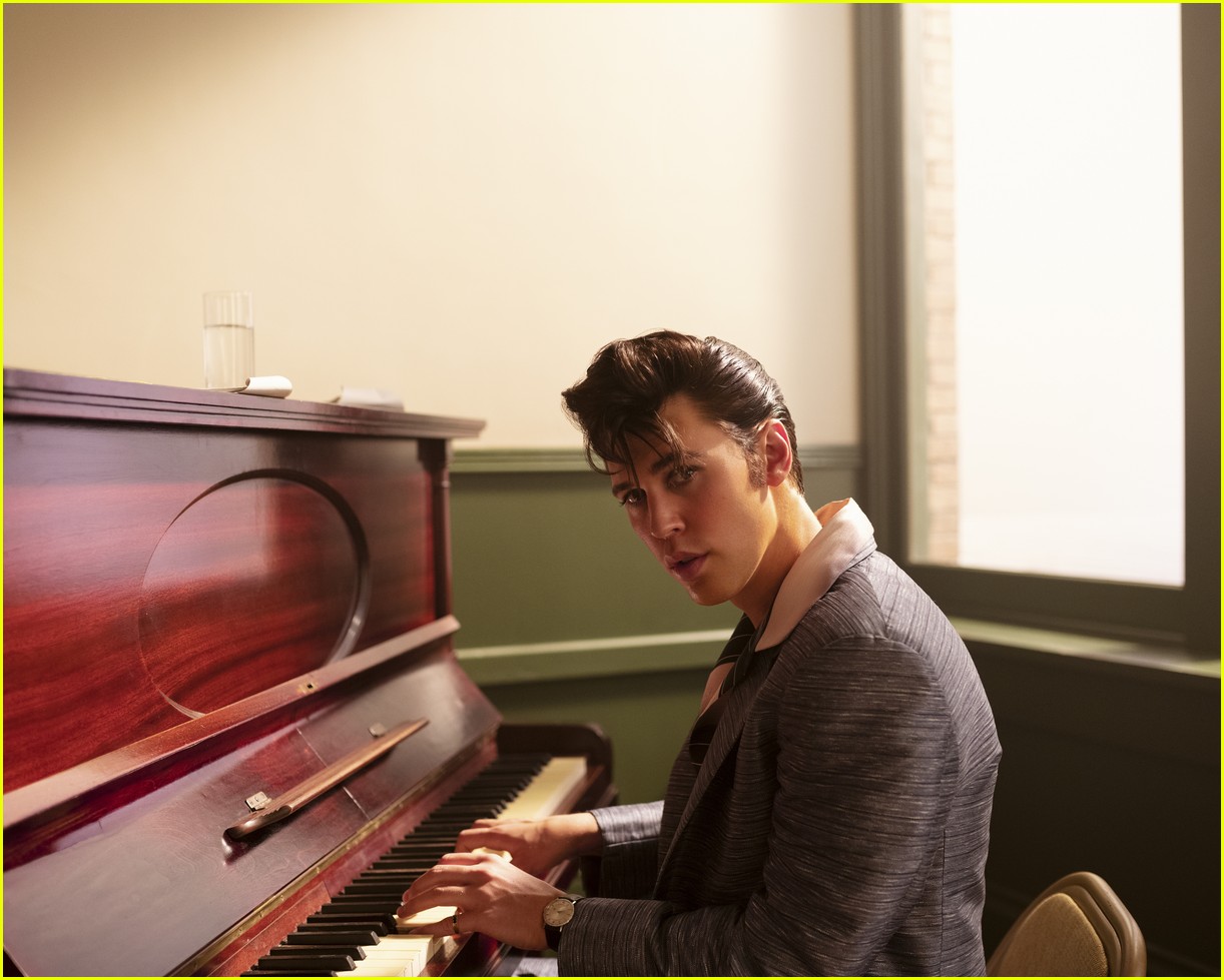 Austin Butler Shows Who the Real Elvis Presley Is In New 'Elvis' Trailer - Watch!