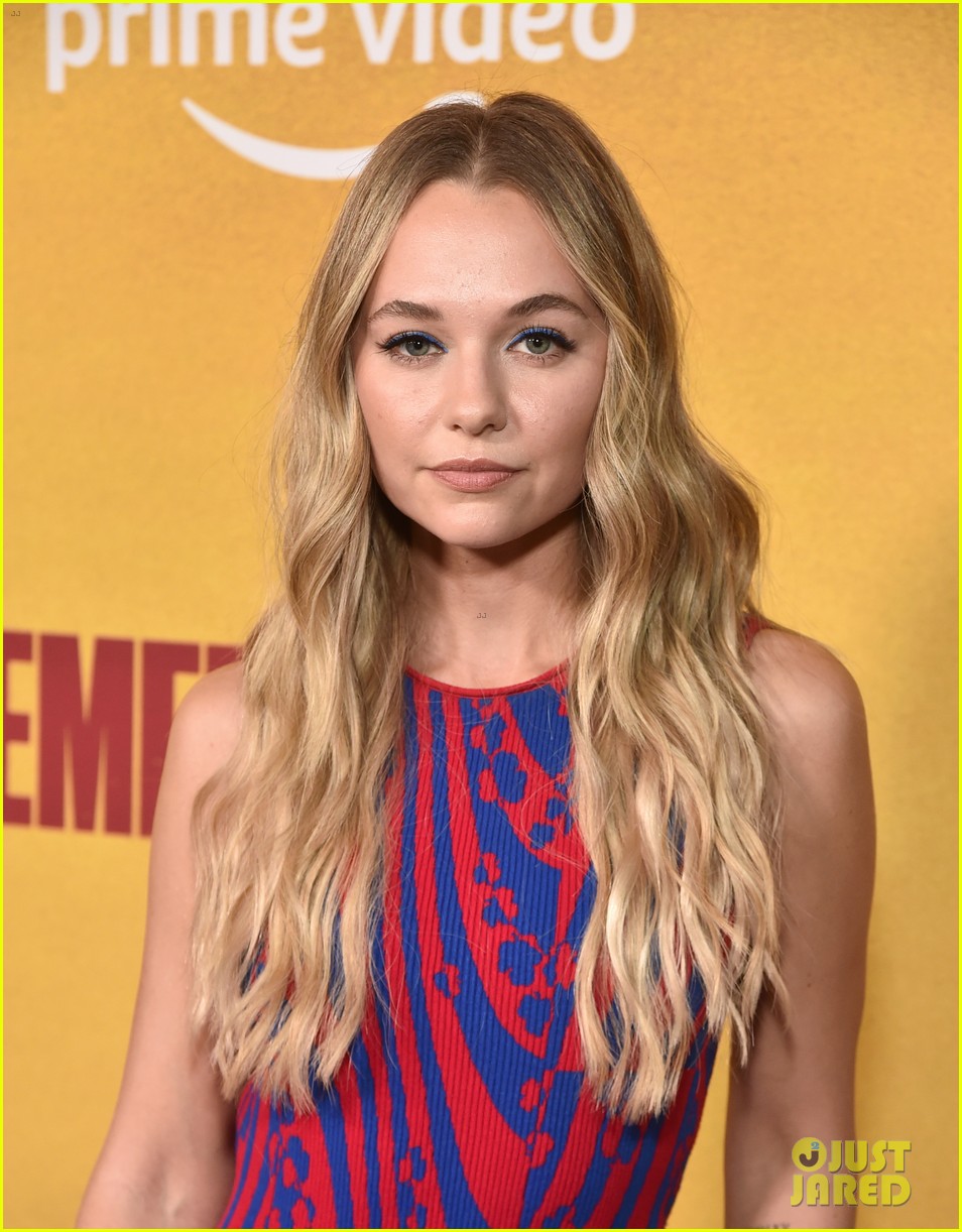 Sabrina Carpenter, Summer Madison, Gillian Rabin & Maddie Nichols Step Out in Style For 'Emergency' Premiere in LA