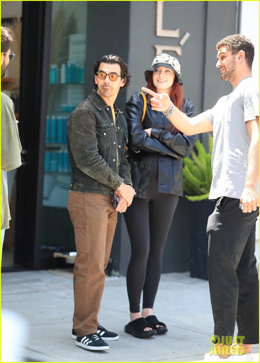Joe Jonas & Sophie Turner Spend Some Time Together During Lunch Date in LA