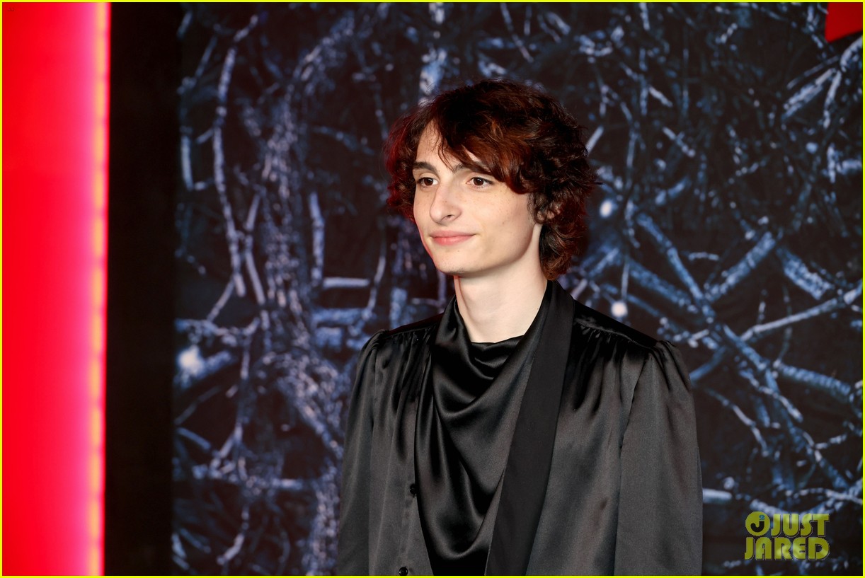 Millie Bobby Brown Joins Noah Schnapp & Finn Wolfhard at 'Stranger Things' Season 4 Premiere