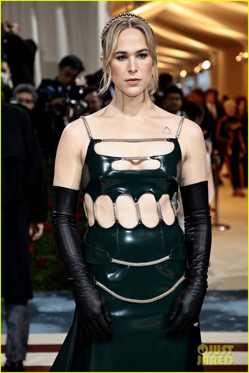 Tommy Dorfman Makes Her Met Gala Debut - Check Out Her Dress!