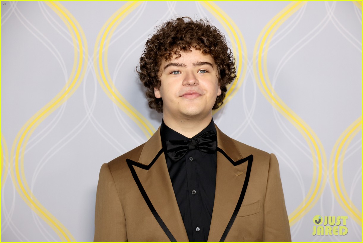 Gaten Matarazzo Brings Girlfriend Elizabeth Yu to Tony Awards 2022