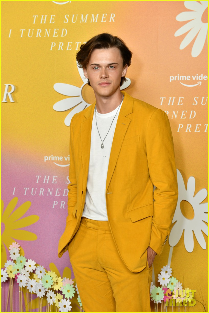 Lola Tung, Gavin Casalegno & Christopher Briney Premiere New Series 'The Summer I Turned Pretty' - See All The Photos!