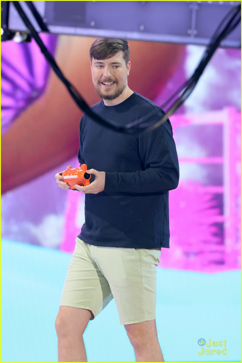 MrBeast Becomes Only 2nd Person to Pass 100 Million Subscribers: 'I'm Grateful'