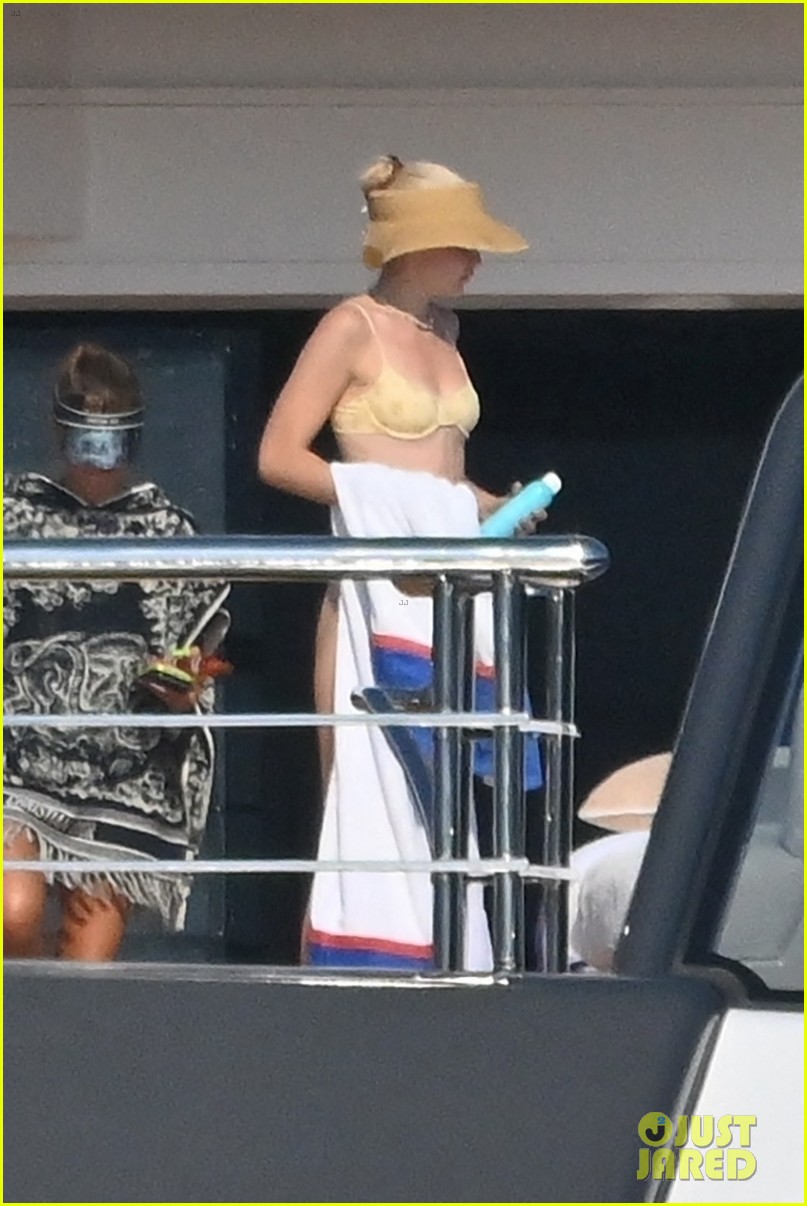 Gigi Hadid Vacations with the Beckham Family in St. Tropez (Photos)