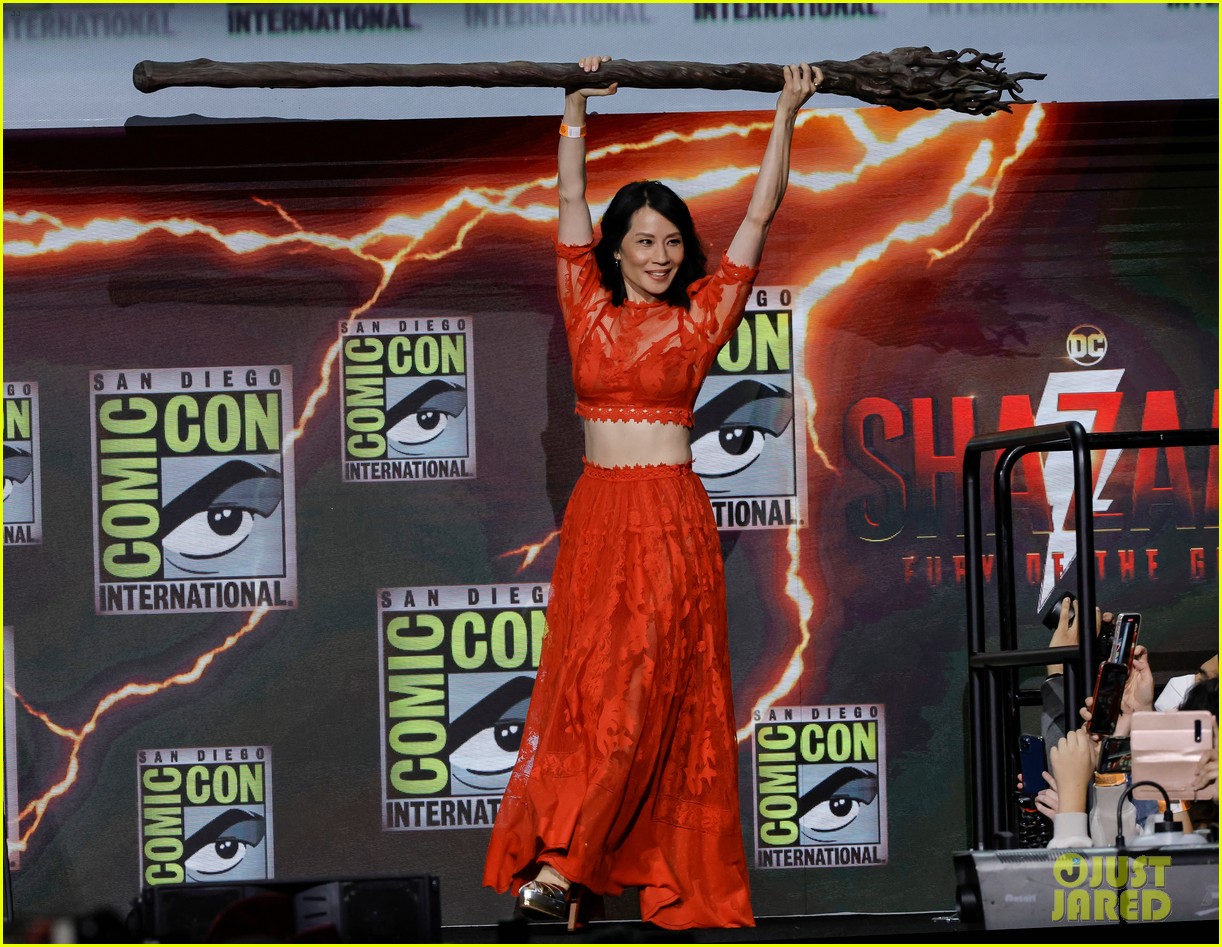 Asher Angel & Jack Dylan Grazer Bring 'Shazam 2' to Comic-Con 2022!