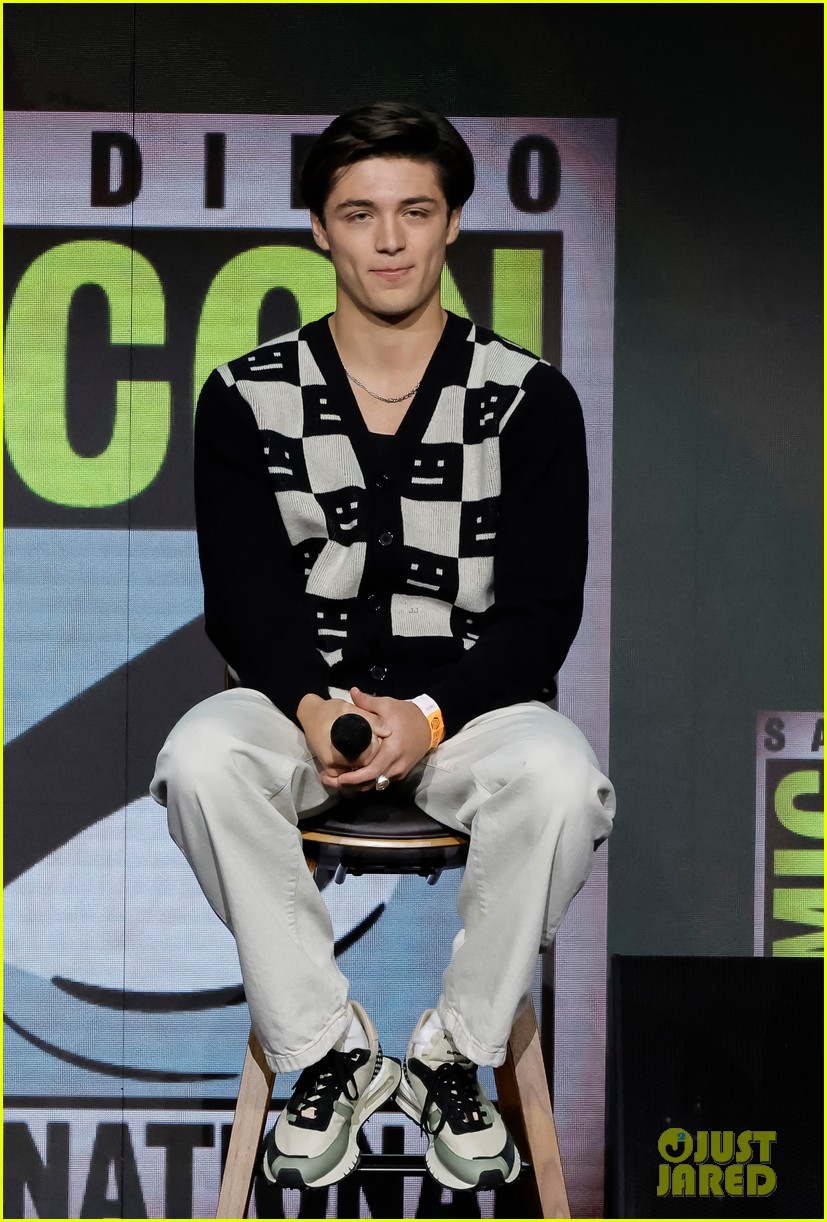 Asher Angel & Jack Dylan Grazer Bring 'Shazam 2' to Comic-Con 2022!
