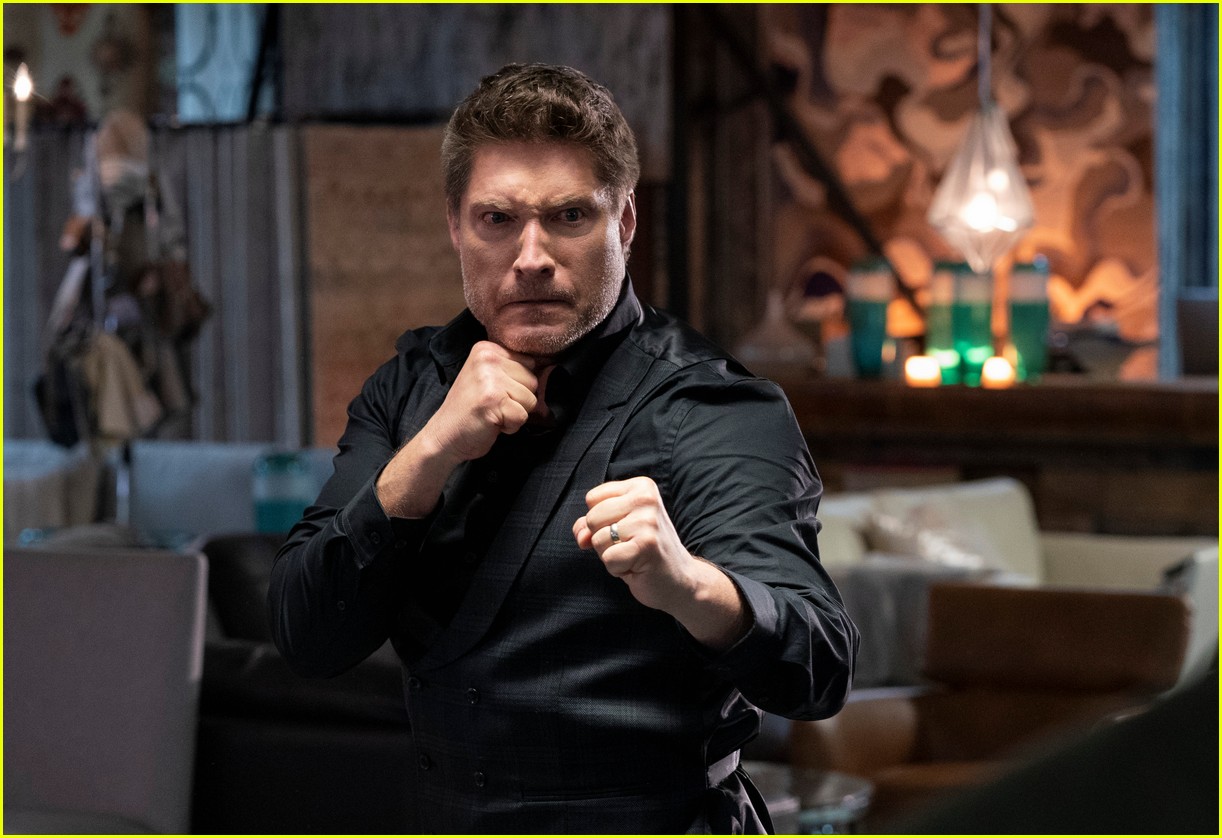 Xolo Maridueña & Tanner Buchanan Face Off In 'Cobra Kai' Season 5 Trailer - Watch!