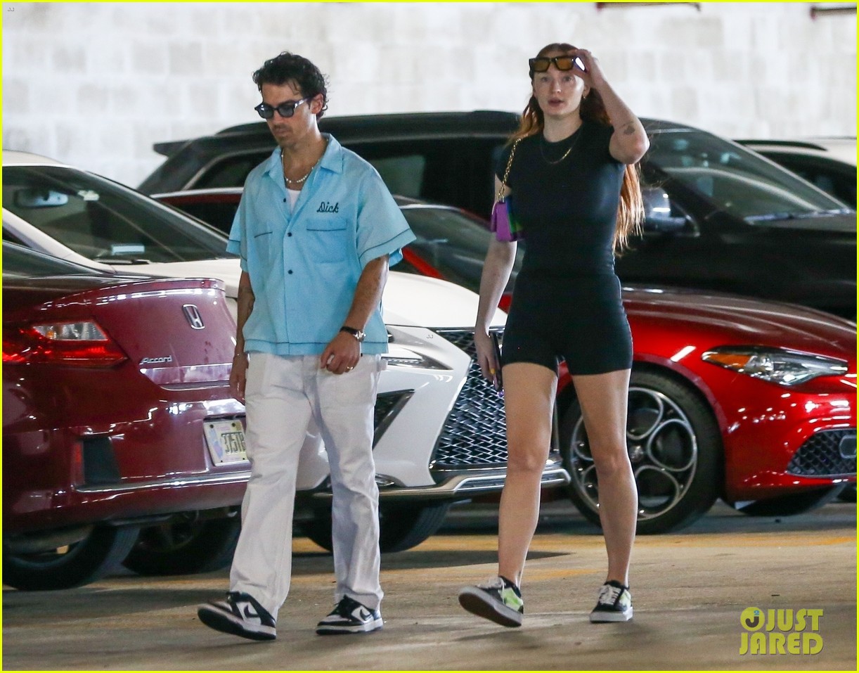 Joe Jonas & Sophie Turner Spend the Day Shopping Together in Miami
